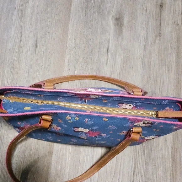 Disney Minnie Donney And Bourke - Picture 10 of 16